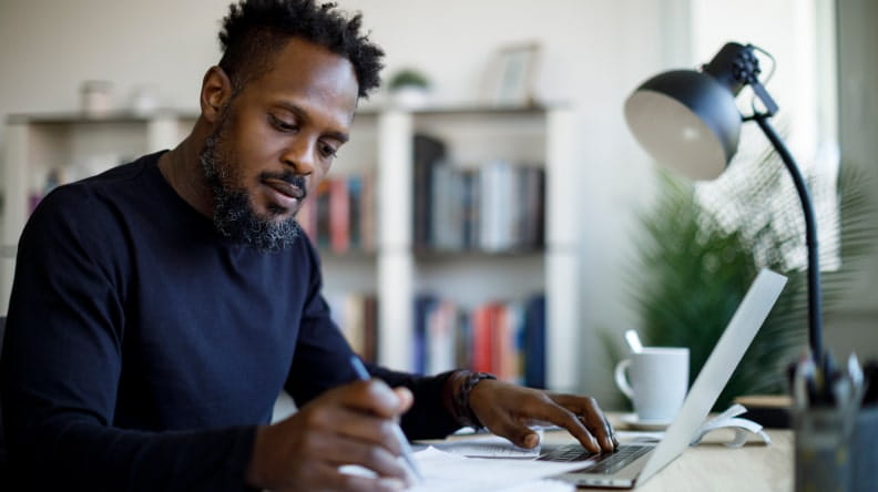 Man on his desk Retina